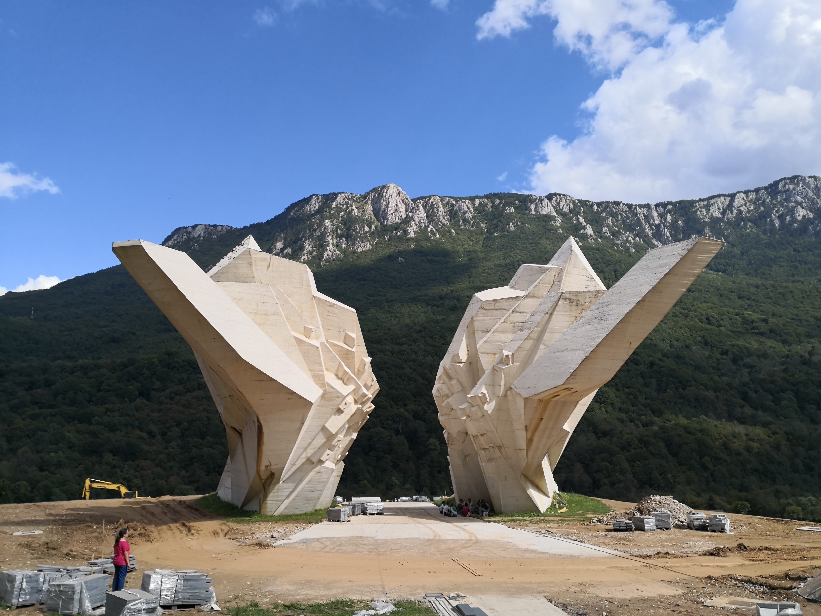 Spomenic bei Tjentiste / Bosnien-Herzogevina